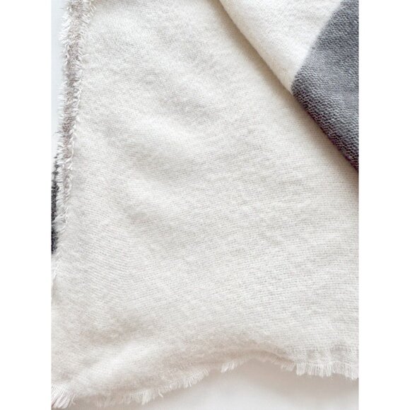 ZARA Cream Tan Beige Grey Colorblock Acrylic Knit Large Rectangle Blanket Scarf - Picture 8 of 11